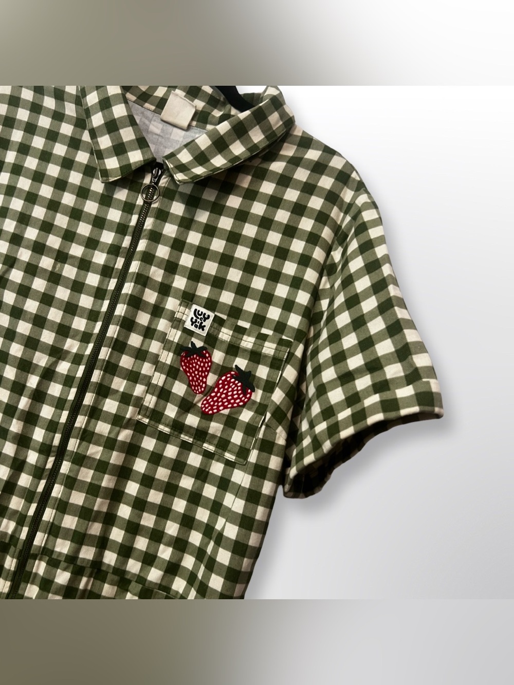 Lucy And Yak Gingham Boiler Suit
Great condition
20 Regular length (US 16 reg)